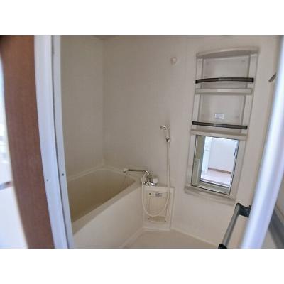 グリーンウッズ 121【管理NO：1-009778501-02010】 ★家具家電は申し込み後に搬入します★ ★2026年10月下旬入居可能★の物件写真4