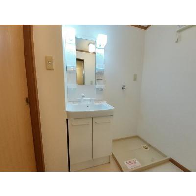 apartment 山形県寒河江市新山町１１番地の１ 

↓地図はこちらから