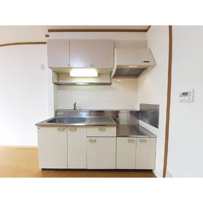 パラッツォＡ 204【管理NO：1-007563301-02040】 ★家具家電は申し込み後に搬入します★の物件写真3