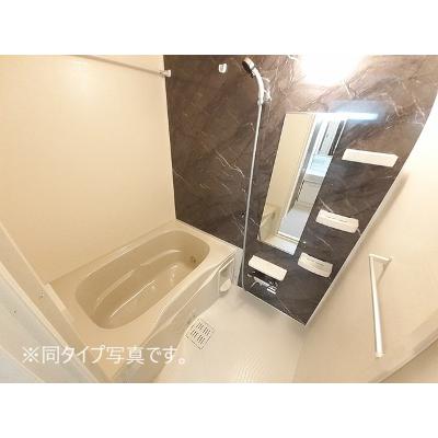 apartment 山形県米沢市大字花沢３１９９番地の１２ 

↓地図はこちらから