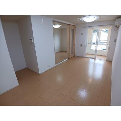 シャングリラ　越後屋 201【管理NO：1-017966201-02010】の物件写真2