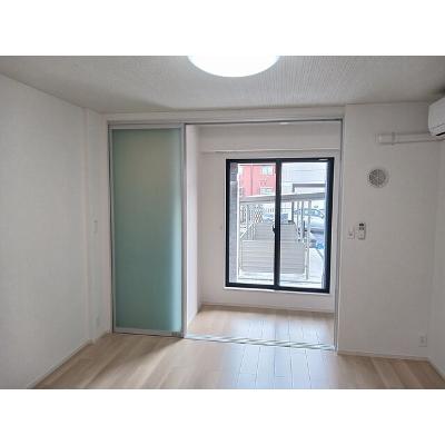ソルクレストⅡ 106【管理NO：1-028277501-01050】 ★家具家電は申し込み後に搬入しますの物件写真2