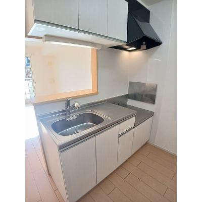 プライムコート 103【管理NO：1-017767303-01030】 ★家具家電は申し込み後に搬入します★の物件写真3