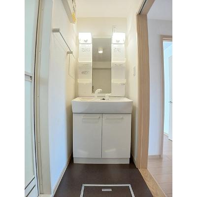 エアリーヒルズ 203【管理NO：1-016302601-02030】 ★家具家電は申し込み後に搬入します★の物件写真6