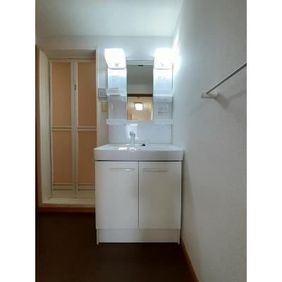 グランソレイユ西中央 402【管理NO：1-013274501-04020】 ★家具家電は申し込み後に搬入します★の物件写真6