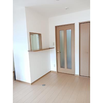 パールヒルズ入江町 411【管理NO：1-011425401-04090】 ★家具家電は申し込み後に搬入します★の物件写真2