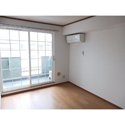 アンフィニⅠ 202【管理NO：1-010640501-02020】 ★家具家電は申し込み後に搬入しますの物件写真2
