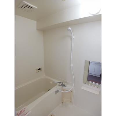 エスコーポ 102【管理NO：1-010238201-01020】 ★家具家電は申し込み後に搬入しますの物件写真4