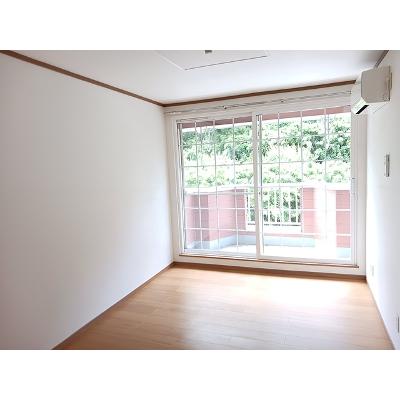 静風爽 205【管理NO：1-009310601-02040】 ★家具家電は申し込み後に搬入します★の物件写真2