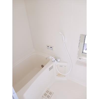 プチシャンⅠ 101【管理NO：1-007718301-01010】 ★家具家電は申し込み後に搬入します★の物件写真4