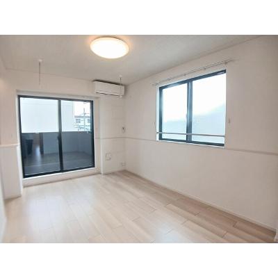 ブラン 206【管理NO：1-028373201-02050】 ★家具家電は申し込み後に搬入します★の物件写真2