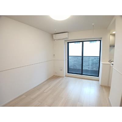 ブラン 203【管理NO：1-028373201-02030】 ★家具家電は申し込み後に搬入します★の物件写真2