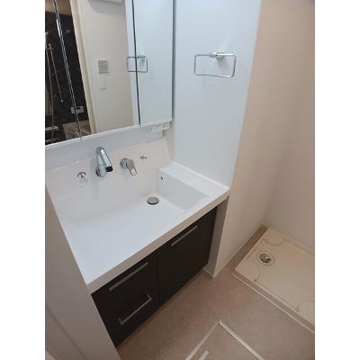 ブラン 203【管理NO：1-028373201-02030】 ★家具家電は申し込み後に搬入します★の物件写真6