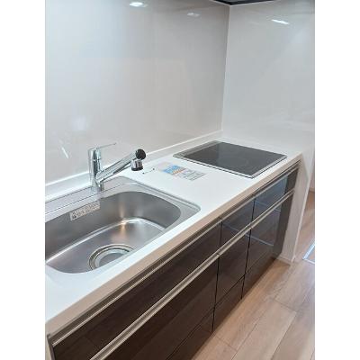 ブラン 105【管理NO：1-028373201-01040】 ★家具家電は申し込み後に搬入しますの物件写真3