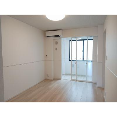 ブラン 102【管理NO：1-028373201-01020】 2026年07月上旬入居可能の物件写真2