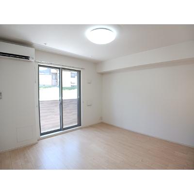 ウィステリア　トレリス 105【管理NO：1-022425101-01040】 ★家具家電は申し込み後に搬入します★の物件写真2