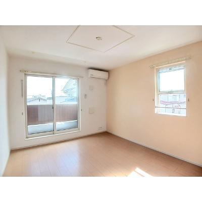 キャトルフィーユ 201【管理NO：1-020362501-02010】 ★家具家電は申し込み後に搬入します★の物件写真2