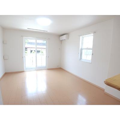 メゾンオーブＣ 105【管理NO：1-016494203-01040】 ★家具家電は申し込み後に搬入します★の物件写真2