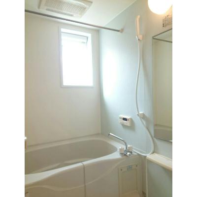 アウローラ 103【管理NO：1-015287001-01030】 ★家具家電は申し込み後に搬入しますの物件写真4