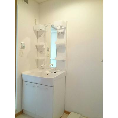 アウローラ 103【管理NO：1-015287001-01030】 ★家具家電は申し込み後に搬入しますの物件写真6