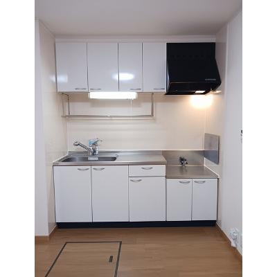 apartment 〒108-0075　東京都港区港南２丁目16-1