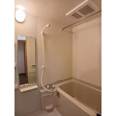 apartment 〒108-0075　東京都港区港南２丁目16-1