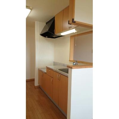 グランソレイユ西中央 502【管理NO：1-013274501-05020】 ★家具家電は申し込み後に搬入します★ ★2026年08月下旬入居可能★の物件写真3