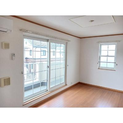 ポワール 201【管理NO：1-012693001-02010】 ★家具家電は申し込み後に搬入します★の物件写真2