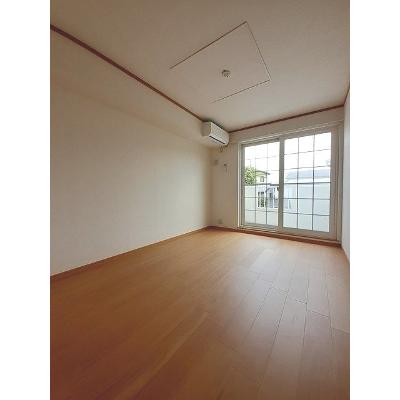 サニーフォレストⅢ 102【管理NO：1-012299101-01020】 ★家具家電は申し込み後に搬入しますの物件写真2