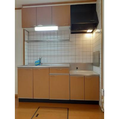 サニーフォレストⅢ 102【管理NO：1-012299101-01020】 ★家具家電は申し込み後に搬入しますの物件写真3