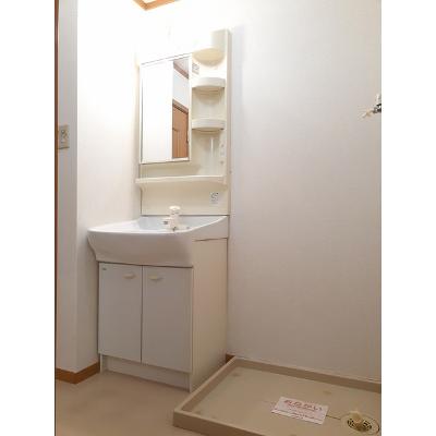 シャローン・ソーヌ 101【管理NO：1-012075401-01010】 ★家具家電は申し込み後に搬入します★の物件写真6