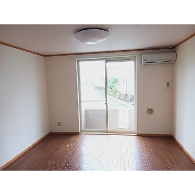プロムナードＮ・Ⅰ 101【管理NO：1-011934101-01010】 ★家具家電は申し込み後に搬入します★の物件写真2