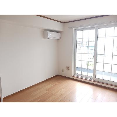 イストＡ 203【管理NO：1-011426801-02030】 ★家具家電は申し込み後に搬入します★の物件写真2