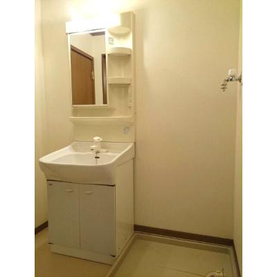 イストＡ 203【管理NO：1-011426801-02030】 ★家具家電は申し込み後に搬入します★の物件写真6