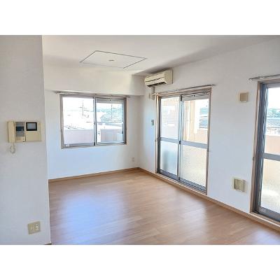 パールヒルズ大森 301【管理NO：1-010959001-03010】 ★家具家電は申し込み後に搬入します★の物件写真2
