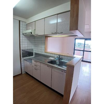 ヒルサイドスクエアⅠ 305【管理NO：1-010908801-03040】 ★家具家電は申し込み後に搬入します★の物件写真3