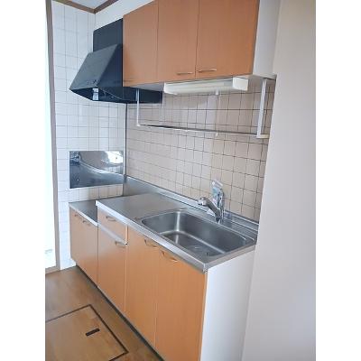 ロワジールⅡ 102【管理NO：1-010378801-01020】 ★家具家電は申し込み後に搬入しますの物件写真3