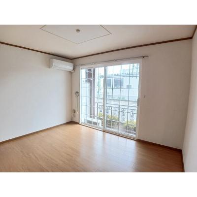 グレースフル 101【管理NO：1-009367301-01010】 ★家具家電は申し込み後に搬入します★の物件写真2
