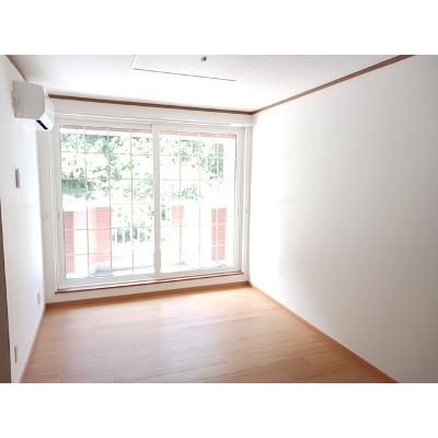 静風爽 202【管理NO：1-009310601-02020】 ★家具家電は申し込み後に搬入します★の物件写真2