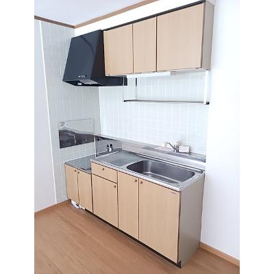静風爽 202【管理NO：1-009310601-02020】 ★家具家電は申し込み後に搬入します★の物件写真3