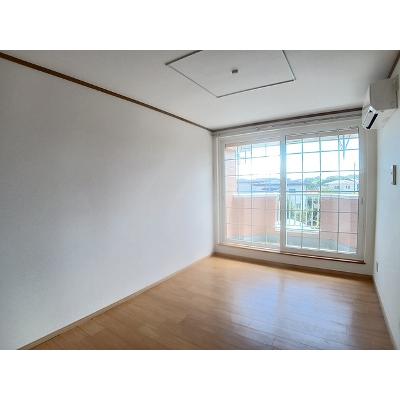サンシャインＫ 203【管理NO：1-007937101-02030】 ★家具家電は申し込み後に搬入します★の物件写真2