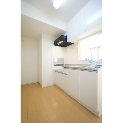 ゼフィロスＢ 305【管理NO：1-017938202-03040】 2026年07月中旬入居可能の物件写真3