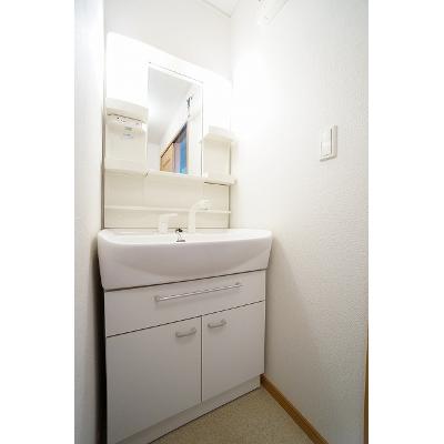 サニーパレスⅢ 102【管理NO：1-014304901-01020】 ★家具家電は申し込み後に搬入しますの物件写真6