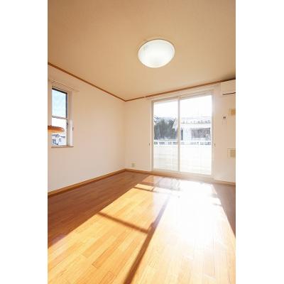 アウローラＢ 201【管理NO：1-012217502-02010】 ★家具家電は申し込み後に搬入します 2026年07月中旬入居可能の物件写真2
