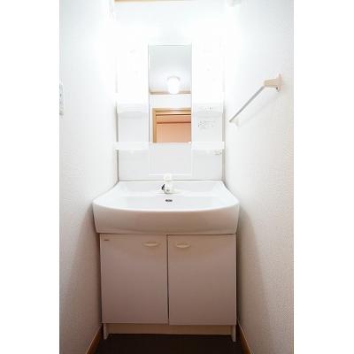 アウローラＢ 201【管理NO：1-012217502-02010】 ★家具家電は申し込み後に搬入します 2026年07月中旬入居可能の物件写真6
