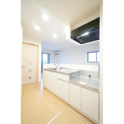ソレアード大喜多 101【管理NO：1-019301101-01010】 ★家具家電は申し込み後に搬入します 2026年08月中旬入居可能の物件写真3