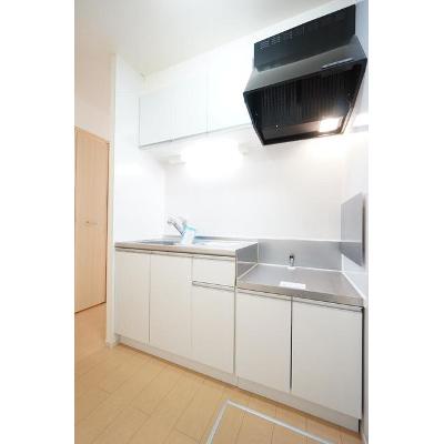 カーサ・セレッソ　ＫⅢ 106【管理NO：1-019087401-01050】 ★家具家電は申し込み後に搬入します★の物件写真3
