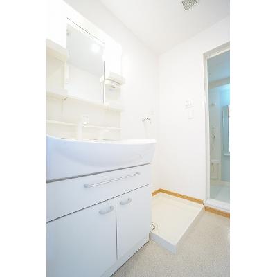 アグライア 305【管理NO：1-014740901-03040】 ★家具家電は申し込み後に搬入しますの物件写真6