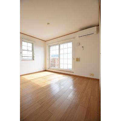 apartment 〒108-0075　東京都港区港南２丁目16-1