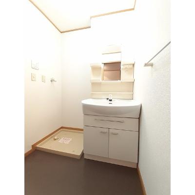 サニーパレスⅡ 102【管理NO：1-013313301-01020】 ★家具家電は申し込み後に搬入しますの物件写真6